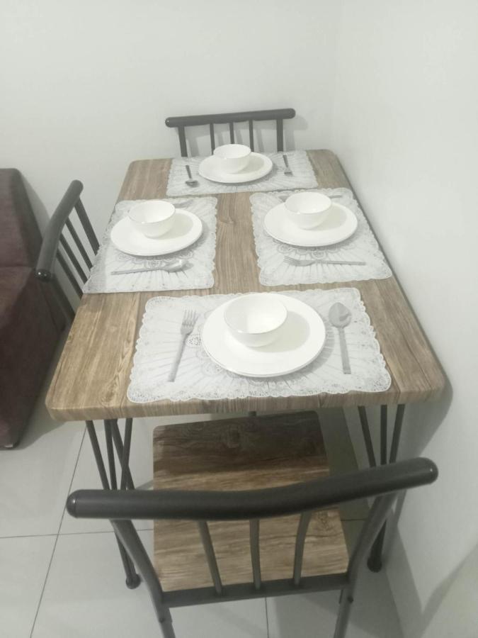 Makati Jazz Mall Bel Air Aparthotel Manila Bagian luar foto